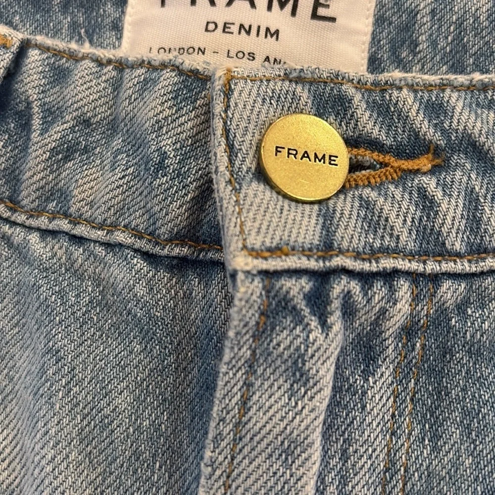 Frame Denim Le Grand Garcon Jean shorts